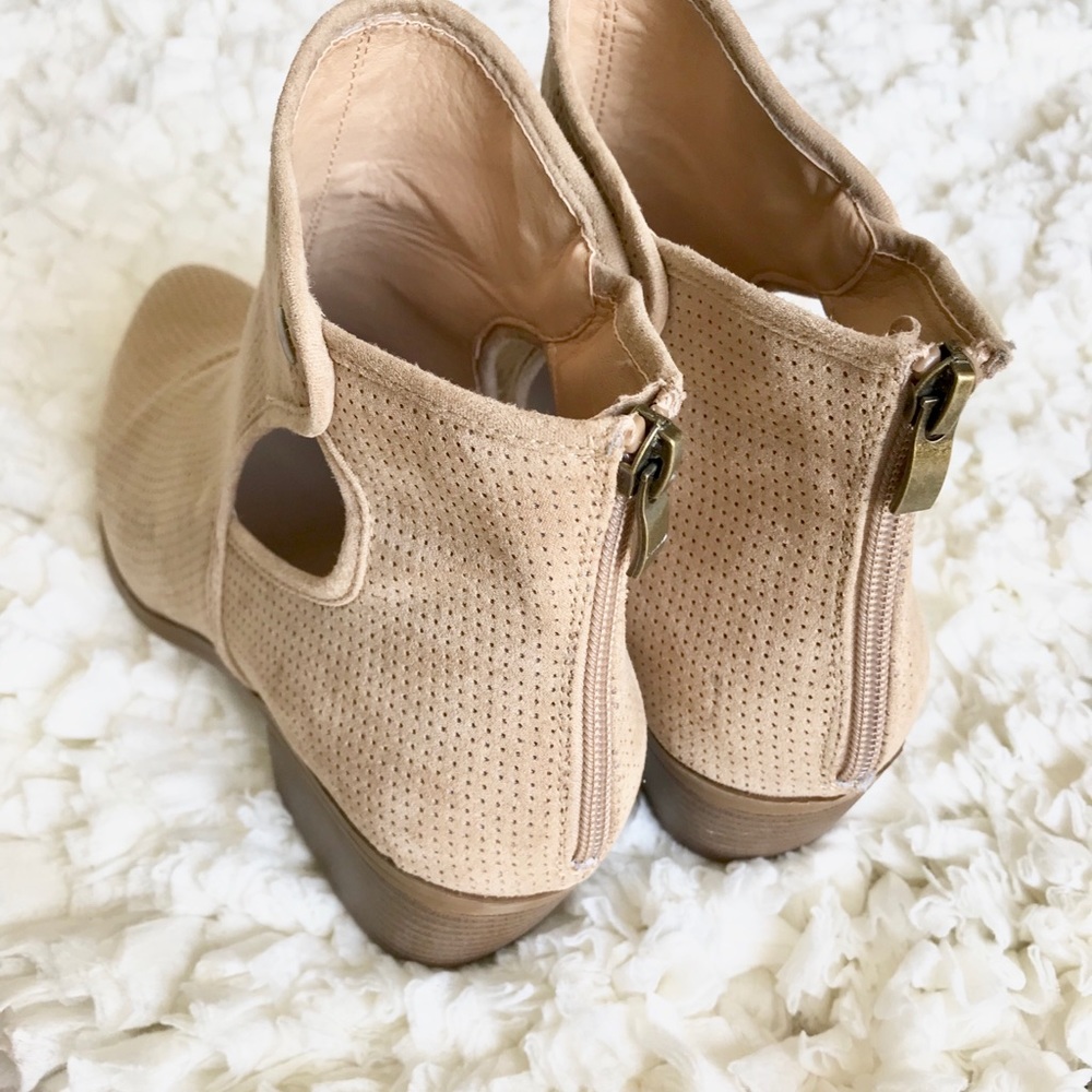 SALE! Perforated Ankle Booties with Cutout Detail! - Picture 4 of 6